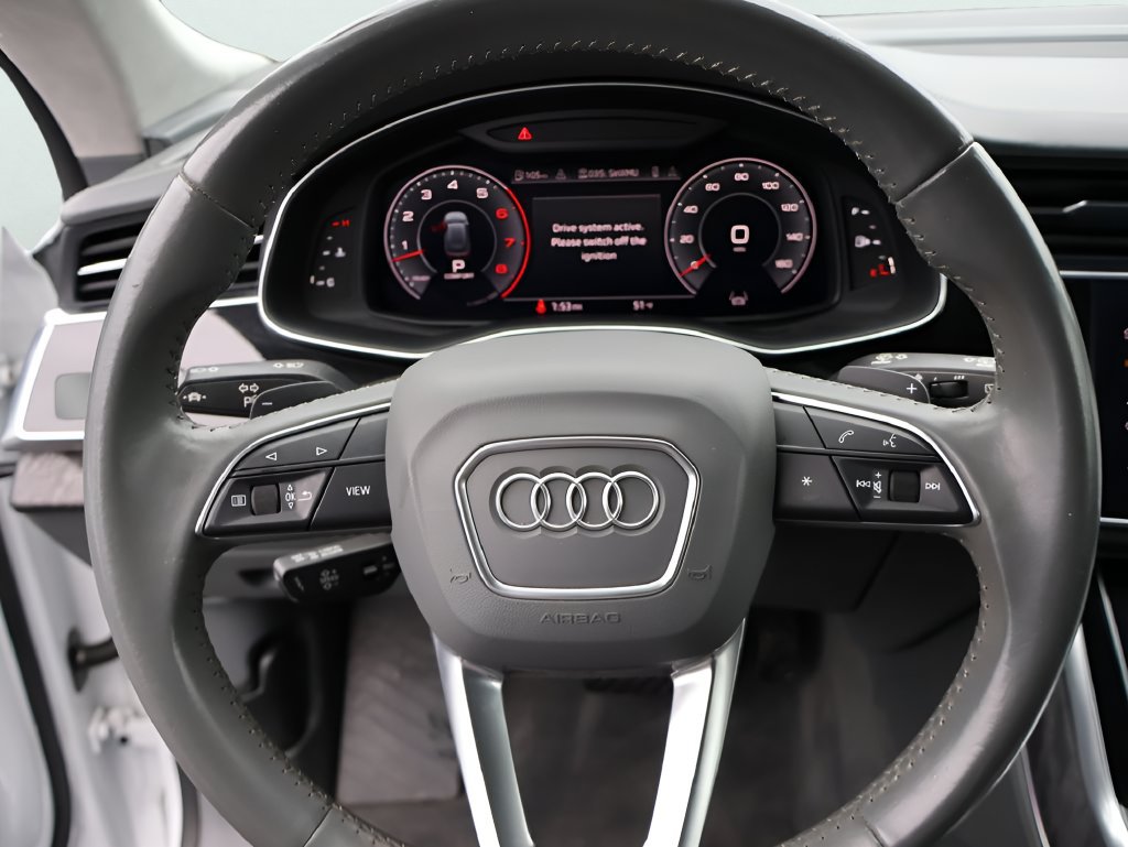 Used 2019 Audi Q8 Prestige w/ Luxury Package AWD/4WD image 32