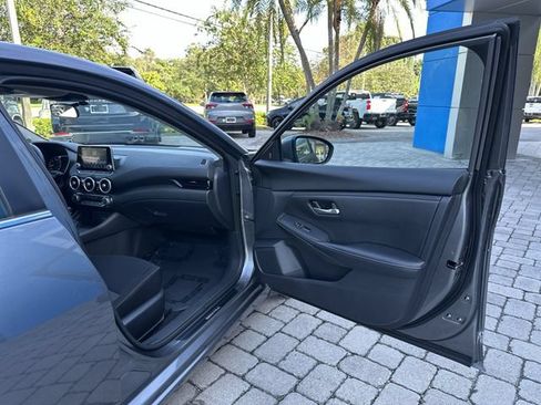 Used 2025 Nissan Sentra SV FWD image 23