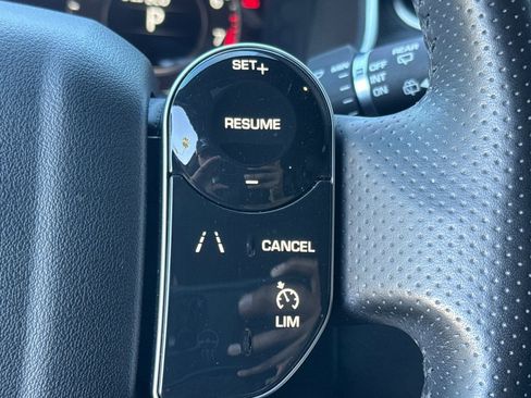 Used 2020 Land Rover Range Rover Sport HSE image 29