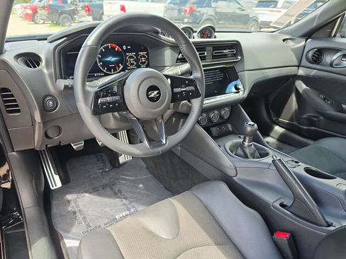 Used 2024 Nissan Z Performance w/ Floor Mat Package RWD image 10