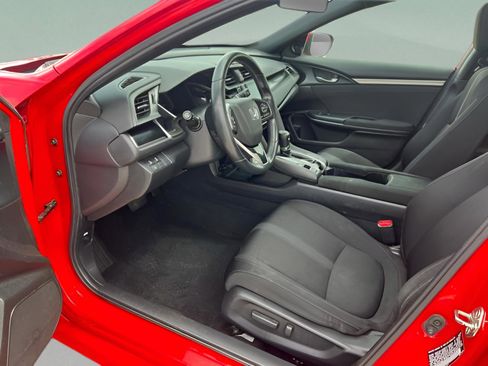 Used 2020 Honda Civic EX image 11