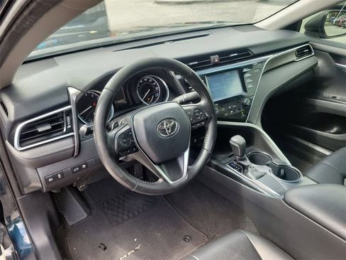 Used 2018 Toyota Camry L image 22