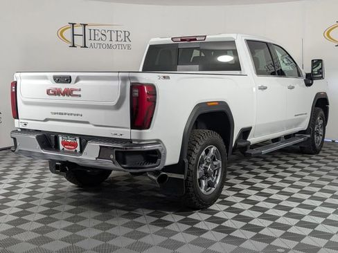 Certified 2025 GMC Sierra 2500 SLT w/ SLT Premium Package AWD/4WD image 5
