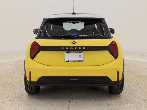 New 2026 MINI Cooper S image 10
