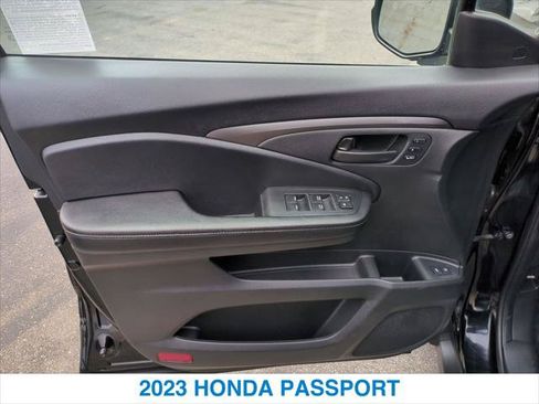 Used 2023 Honda Passport EX-L image 12