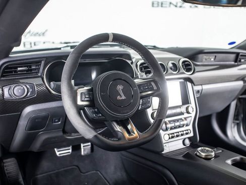 Used 2020 Ford Mustang Shelby GT500 w/ Technology Package image 23