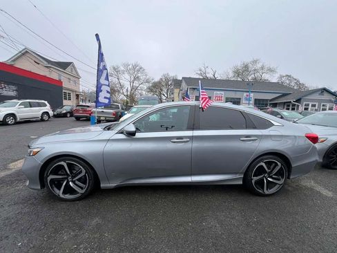Used 2019 Honda Accord Sport image 6