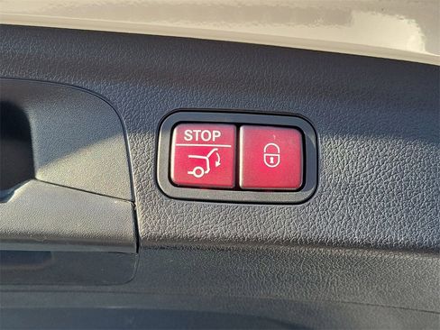 Used 2022 Mercedes-Benz GLE 350 image 12