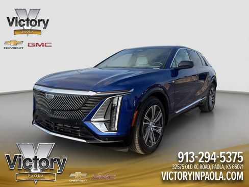 Used 2024 Cadillac Lyriq Luxury AWD/4WD image 1