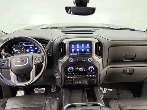 Used 2019 GMC Sierra 1500 Denali w/ Denali Ultimate Package AWD/4WD image 29