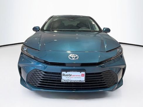 Used 2026 Toyota Camry LE w/ Convenience Package FWD image 2
