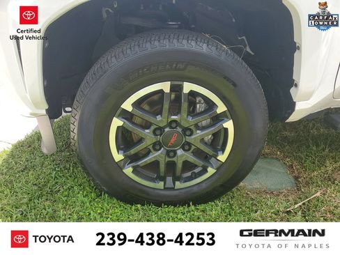 Used 2024 Toyota Tacoma TRD Sport w/ TRD Sport Upgrade Package RWD image 13