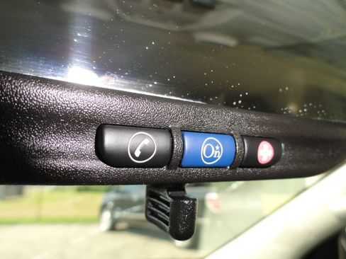 Used 2011 Chevrolet Traverse LT w/ Personal Connectivity Package FWD image 30