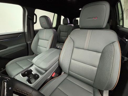 New 2025 GMC Acadia AT4 image 20