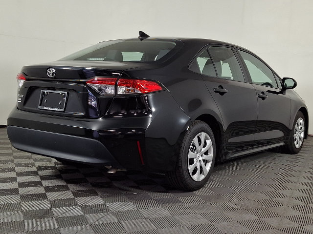 Used 2024 Toyota Corolla LE FWD image 9