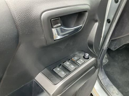 Used 2023 Toyota Tacoma TRD Off-Road image 14