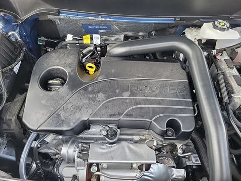 Used 2026 Chevrolet Equinox LT w/ Safety and Technology Package AWD/4WD image 10
