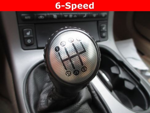 Used 2006 Chevrolet Corvette Convertible w/ Preferred Equipment Group image 14