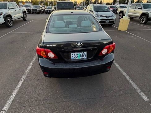 Used 2010 Toyota Corolla XLE w/ XLE EVP Pkg #2 FWD image 5