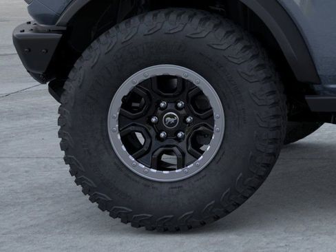 New 2025 Ford Bronco Badlands image 21