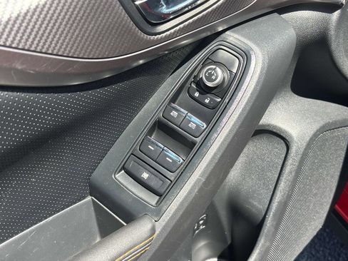 Used 2021 Subaru Crosstrek 2.5i Limited w/ Moonroof Package 1 image 10