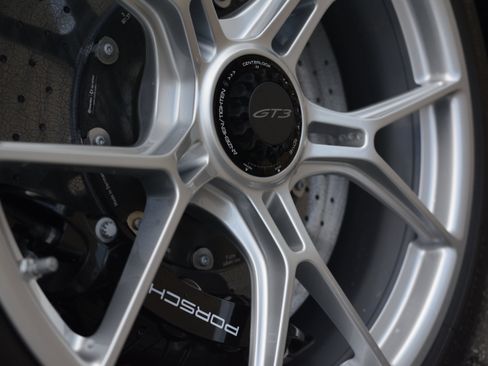 Certified 2026 Porsche 911 GT3 RWD image 31