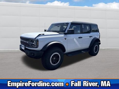 New 2026 Ford Bronco Badlands AWD/4WD image 1