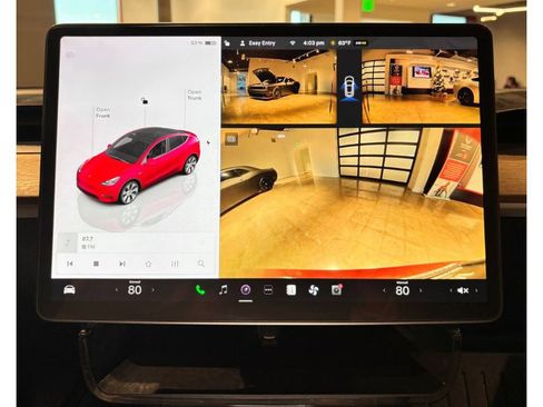 Used 2024 Tesla Model Y Long Range image 33