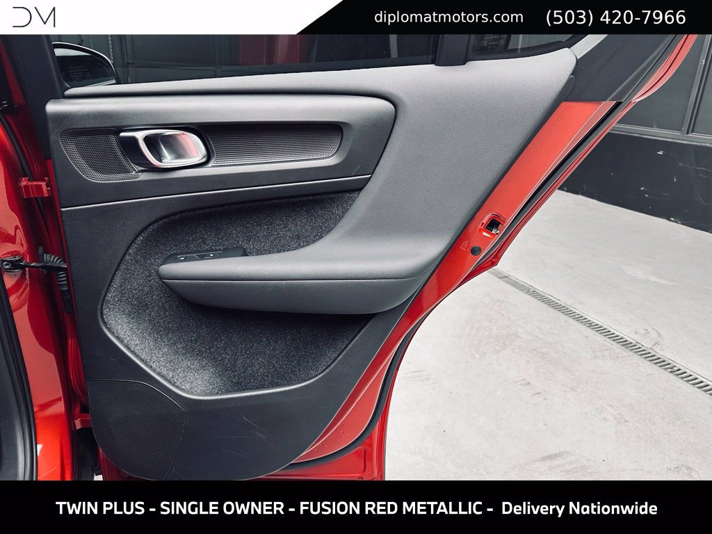 Used 2023 Volvo C40 P8 Recharge Plus w/ Climate Package AWD/4WD image 29