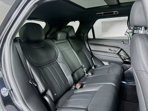 New 2026 Land Rover Range Rover Sport Dynamic SE AWD/4WD image 27