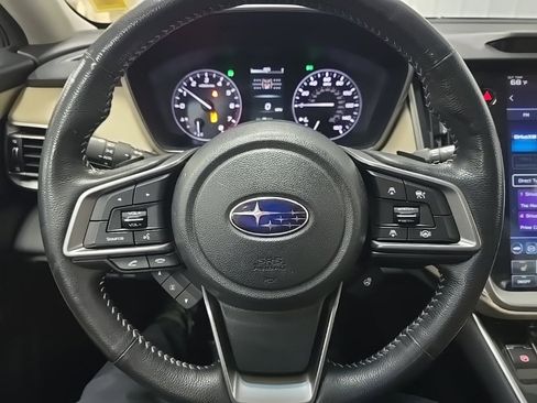 Used 2022 Subaru Outback Limited image 19