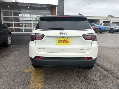 Used 2018 Jeep Compass Limited w/ Navigation Group