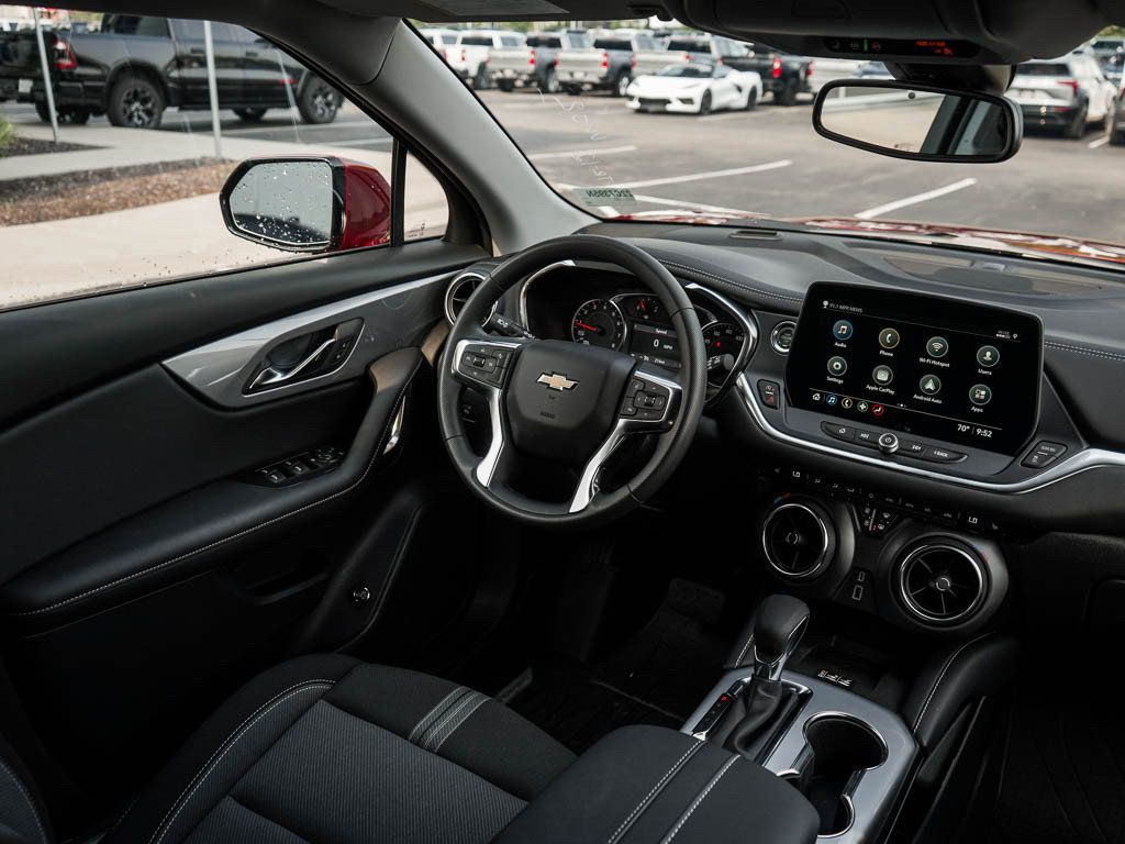 New 2026 Chevrolet Blazer LT w/ Convenience Package AWD/4WD image 14