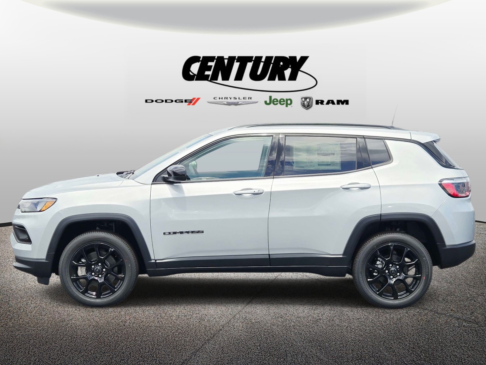 Used 2026 Jeep Compass Latitude AWD/4WD image 7