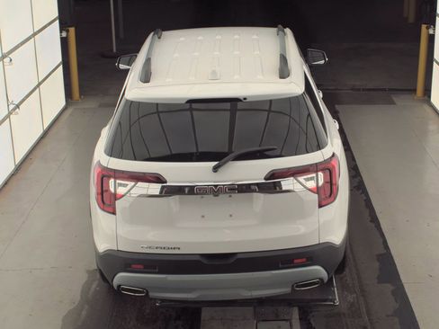 Used 2023 GMC Acadia SLE w/ Driver Convenience Package image 10