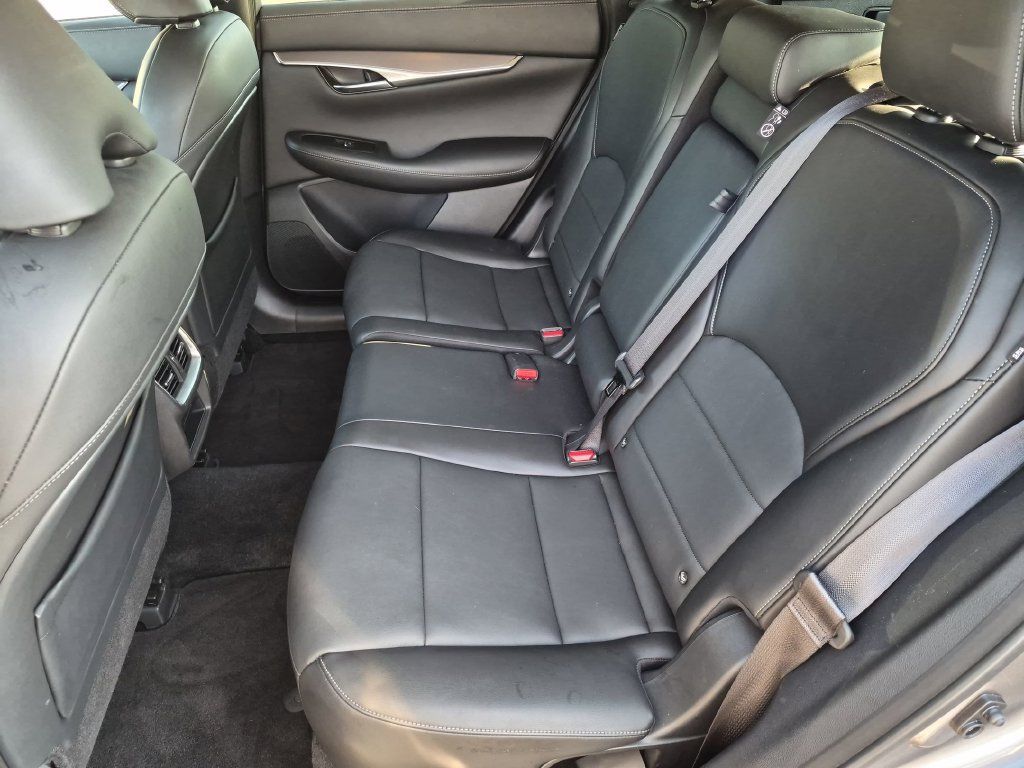 Used 2023 INFINITI QX50 Pure FWD image 27