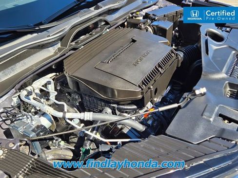 Certified 2025 Honda Pilot Touring image 24