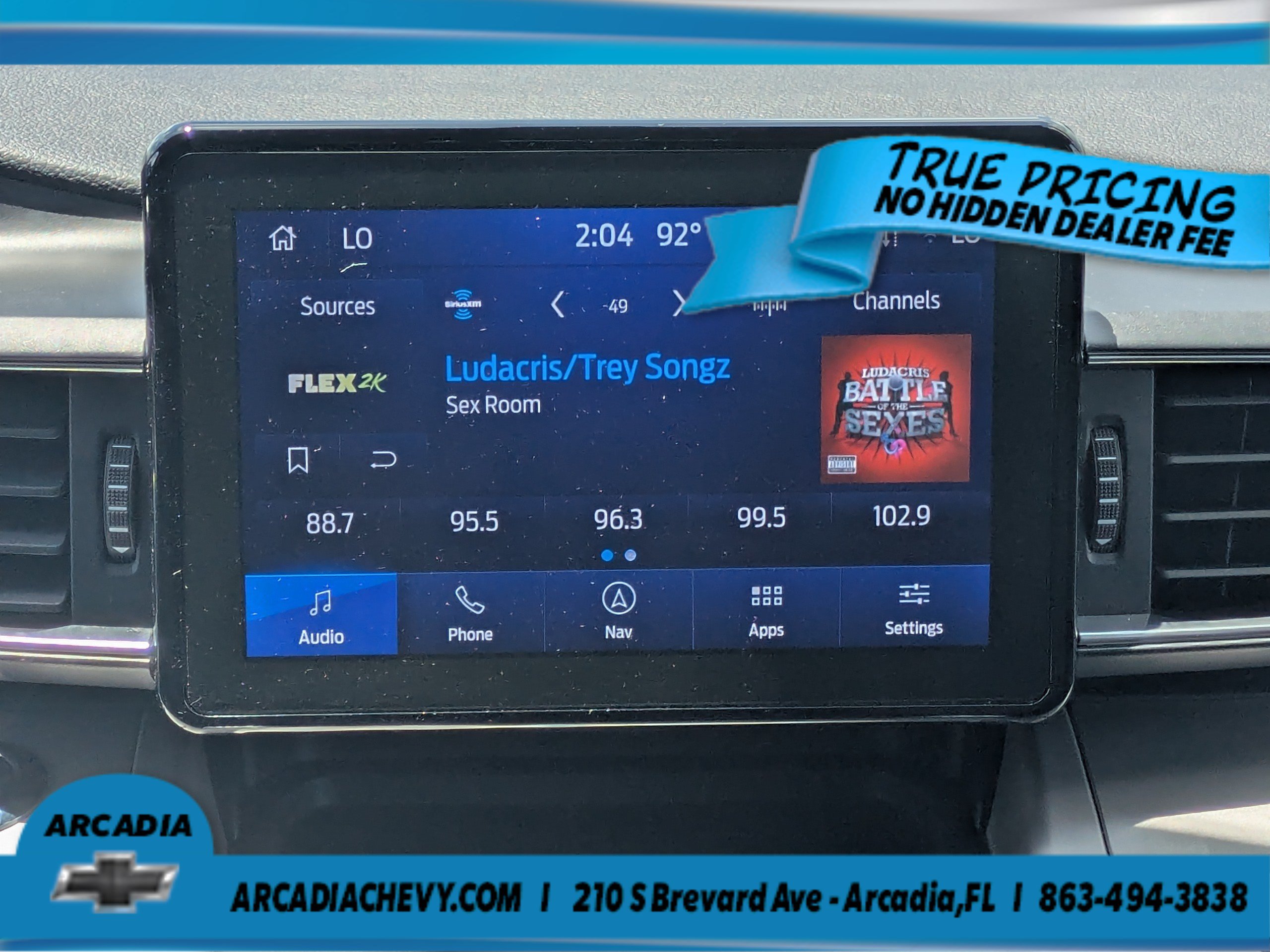 Used 2024 Ford Explorer XLT w/ Equipment Group 202A AWD/4WD image 19