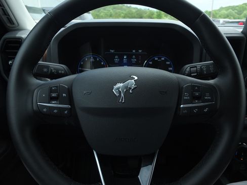 Used 2024 Ford Bronco Sport Outer Banks AWD/4WD image 19
