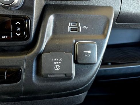 New 2026 RAM ProMaster 3500 w/ Quick Order Package 22G SLT image 11