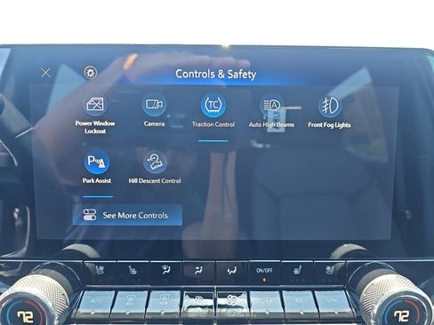 Used 2024 Chevrolet Colorado ZR2 w/ ZR2 Convenience Package III AWD/4WD image 33