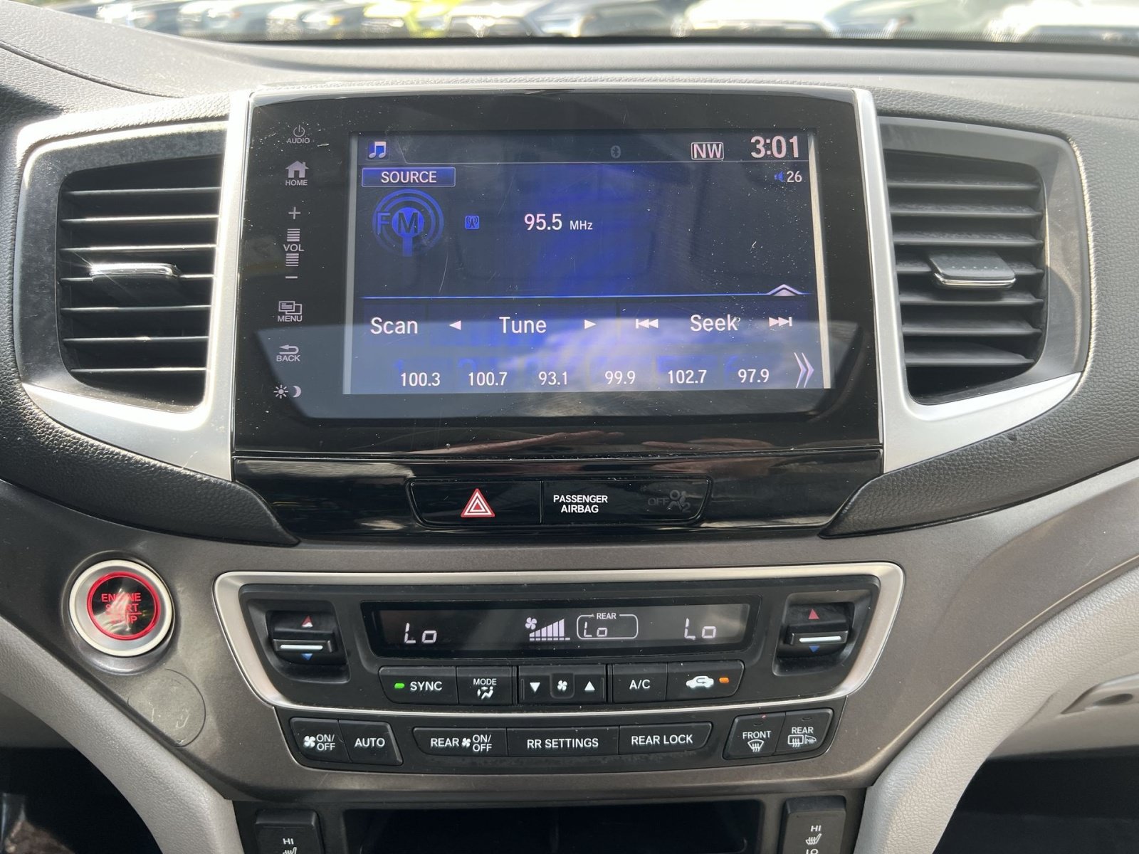 Used 2017 Honda Pilot EX-L image 18
