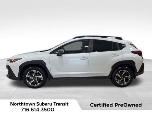Used 2024 Subaru Crosstrek 2.0i Premium AWD/4WD image 2