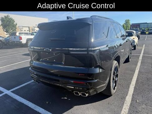 Used 2025 Chevrolet Traverse RS AWD/4WD image 4