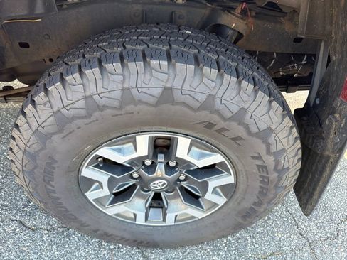 Used 2008 Toyota Tacoma PreRunner RWD image 6