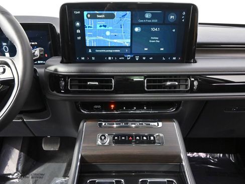 New 2026 Lincoln Aviator Reserve image 28