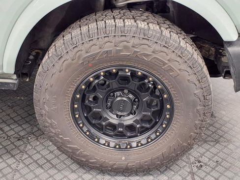 Used 2022 Ford Bronco Outer Banks image 27