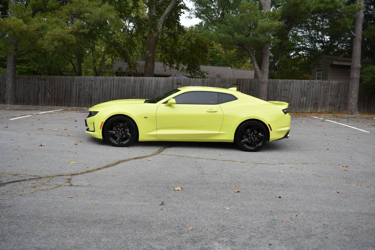 Used 2021 Chevrolet Camaro LT w/ RS Package RWD image 4