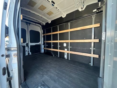 Used 2022 Ford E-Transit 148 High Roof w/ Load Area Protection Package RWD image 5