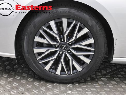 Used 2023 Nissan Altima 2.5 SV FWD image 31